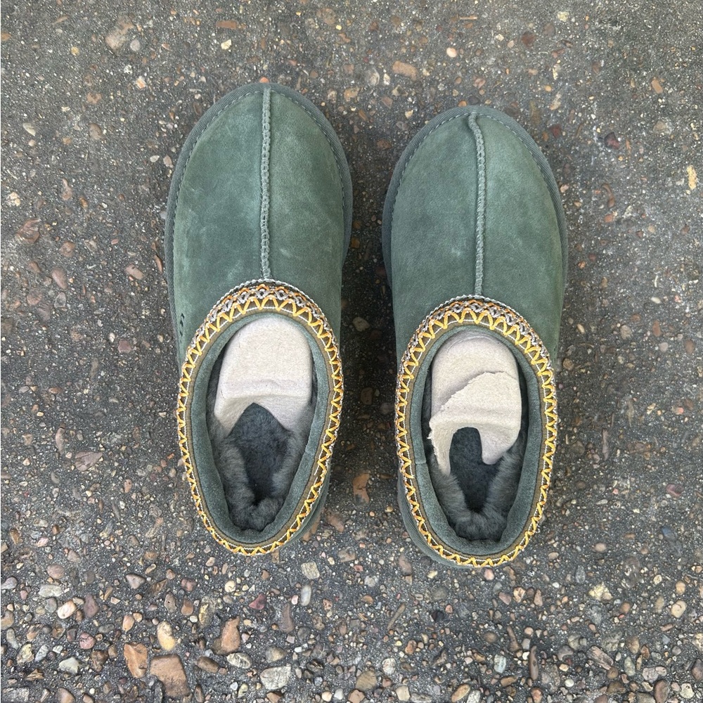 Women’s UGG Moss Green Tasman Slippers